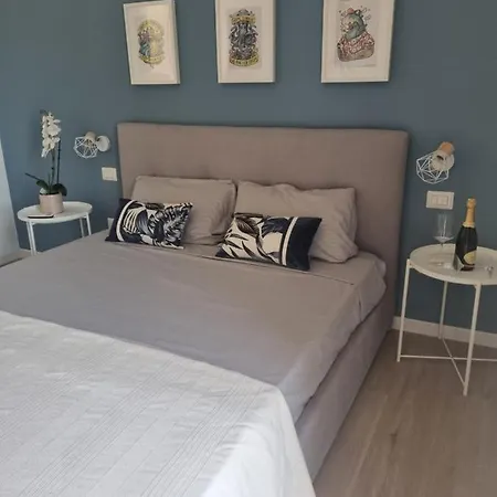 Гостевой дом Sunset 221 Кальяри