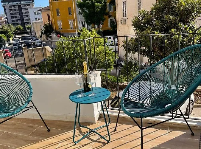 Sunset 221 Pensionat 3*